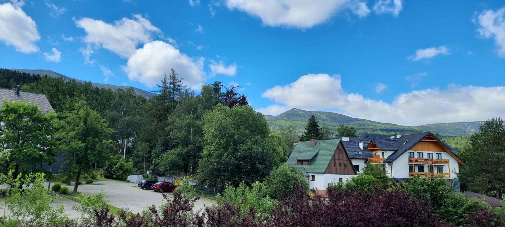 Karkonoskie Widoki Apartamenty Karpacz Esterno foto